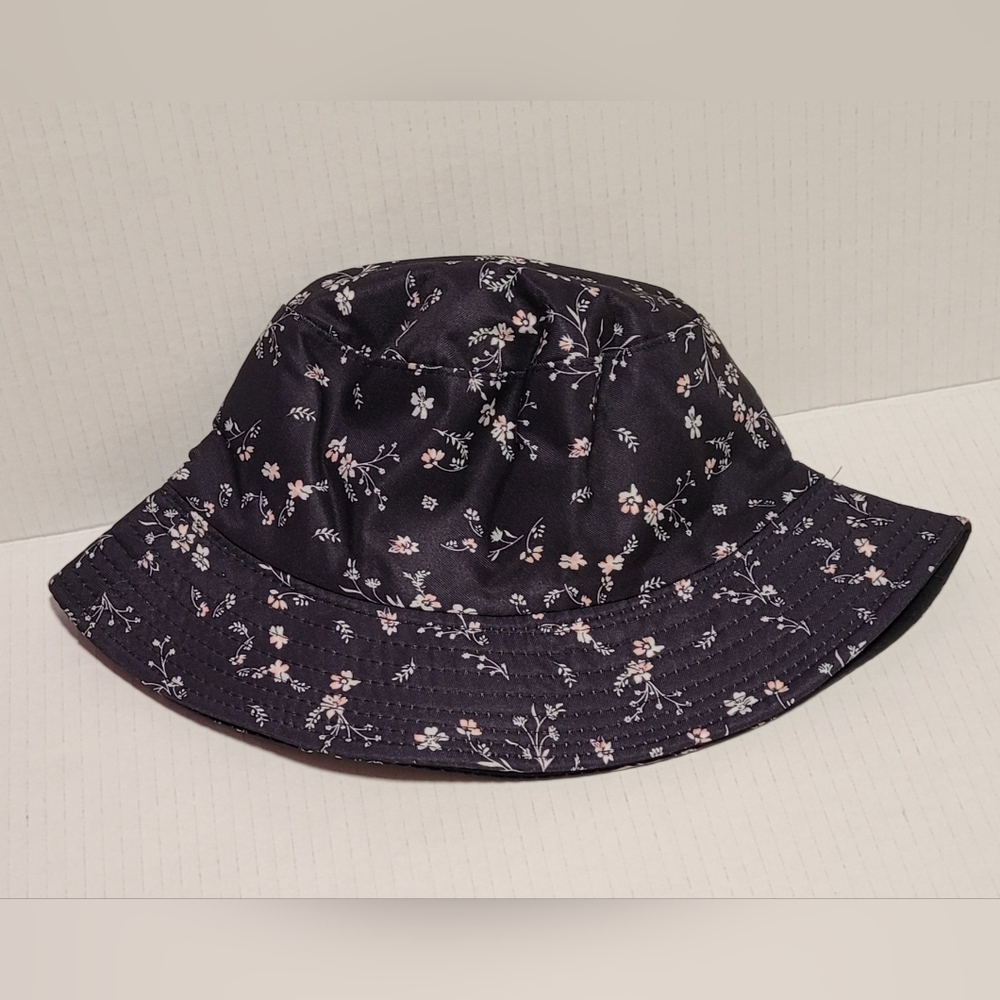 Ardene ~ Blue Floral Dainty Bucket Hat
